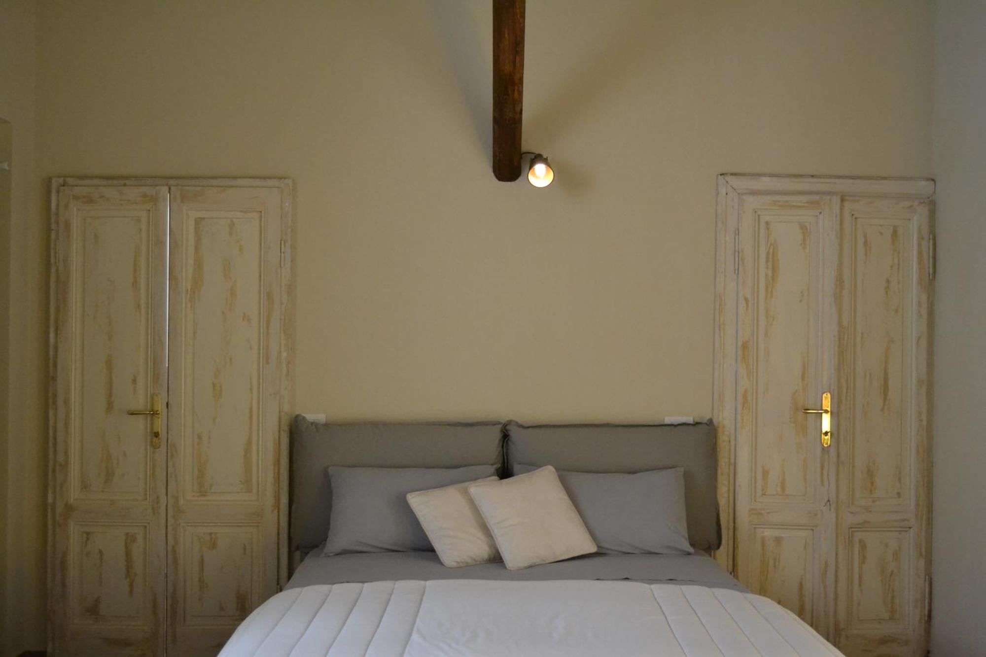 Palazzo Mia By Icasamia It Apartman Castello Cabiaglio Szoba fotó