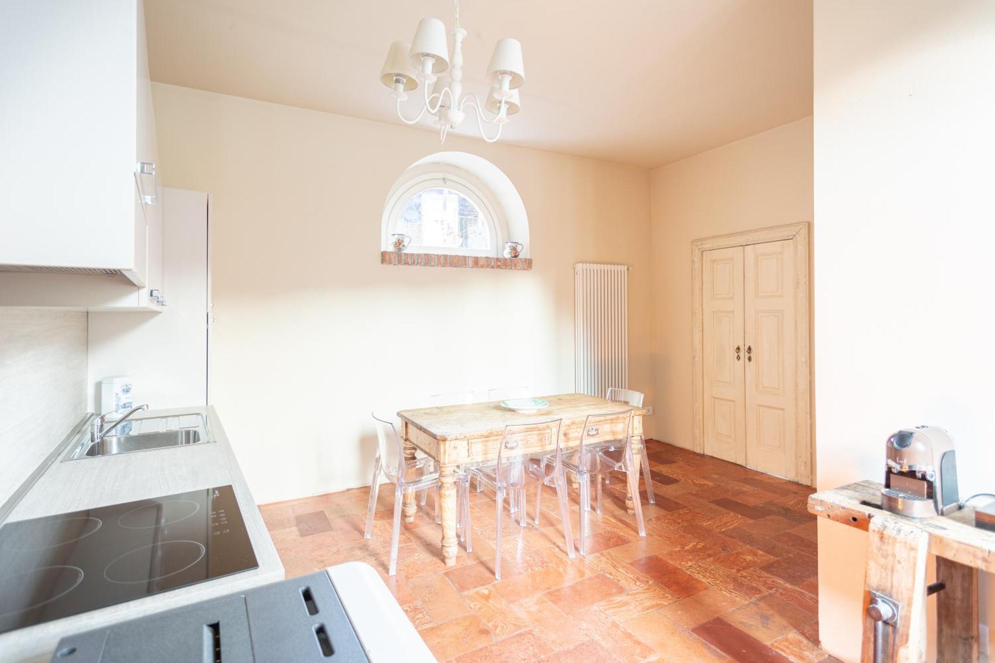 Palazzo Mia By Icasamia It Apartman Castello Cabiaglio Szoba fotó